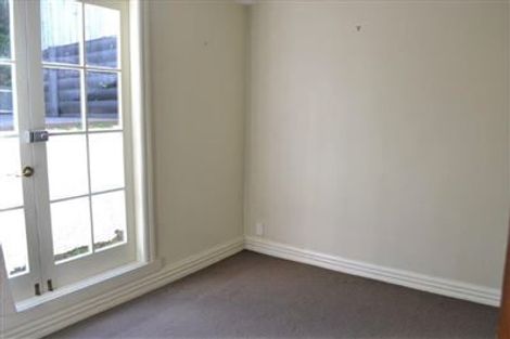 Photo of property in 43 Roxburgh Street, Mount Victoria, Wellington, 6011