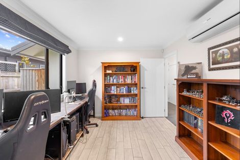 Photo of property in 12 Middleton Way, Ashhurst, 4810