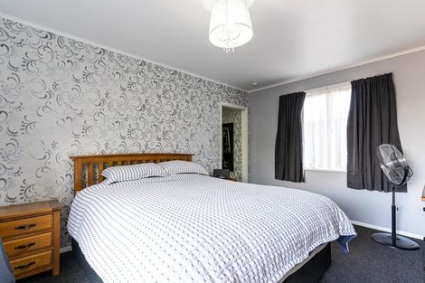 Photo of property in 130 Warwick Street, Feilding, 4702