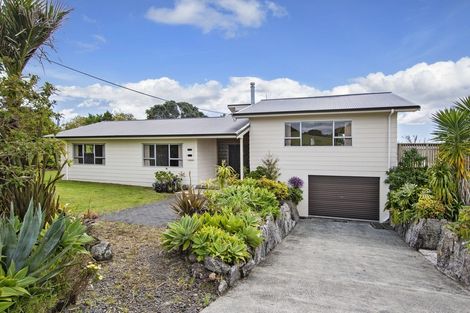 Photo of property in 62 View Road, Hikurangi, 0114