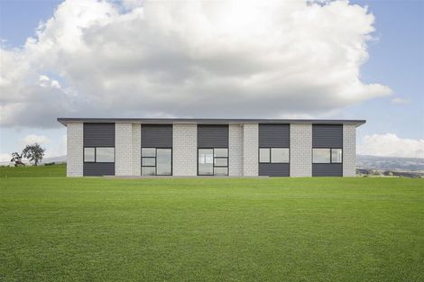 Photo of property in 210 Grove Road, Te Pahu, Hamilton, 3285