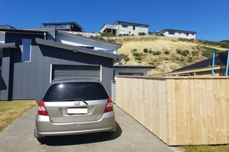 Photo of property in 214 Navigation Drive, Whitby, Porirua, 5024