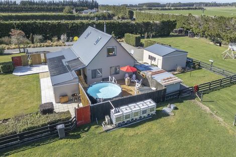Photo of property in 3036 South Eyre Road, Oxford, Rangiora, 7476