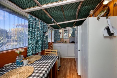 Photo of property in 17 Makura Road, Goose Bay, Kaikoura, 7374