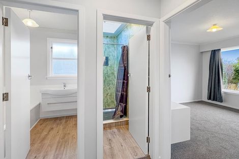Photo of property in 24 Greendale Avenue, Avonhead, Christchurch, 8042