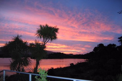 Photo of property in 44 Kaitoke Street, Raglan, 3225