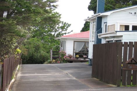 Photo of property in 2/35 Fairlands Avenue, Waterview, Auckland, 1026