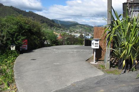 Photo of property in 100 Mount Street, Nelson South, Nelson, 7010