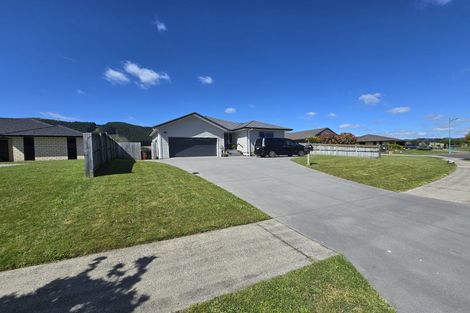 Photo of property in 16 Oakland Place, Ngongotaha, Rotorua, 3010