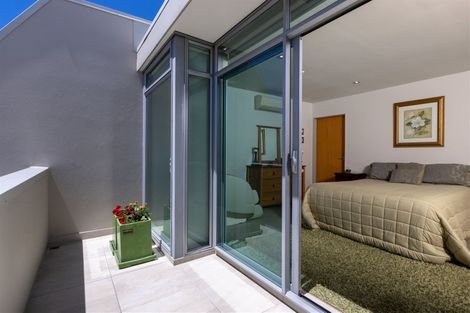 Photo of property in 4/35 Victoria Road, Mount Maunganui, 3116