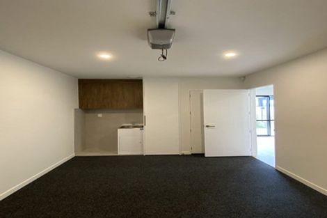 Photo of property in 9d Pukeroa Place, Papakura, 2110