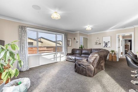 Photo of property in 85 Dalwharn Street, Wallacetown, 9816