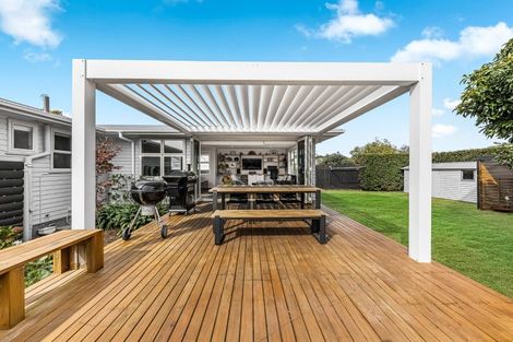 Photo of property in 6 Esmeralda Avenue, Avondale, Auckland, 1026