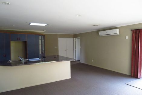 Photo of property in 37 Carlyle Street, Leamington, Cambridge, 3432