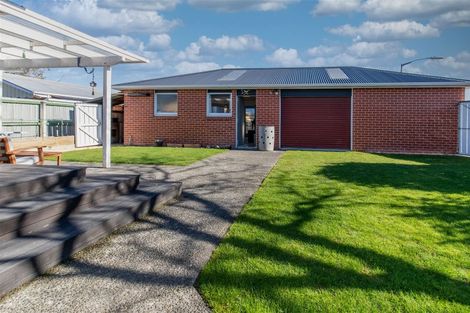 Photo of property in 43 Seddon Street, Rangiora, 7400