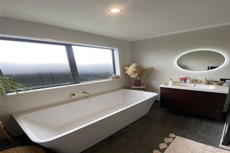 Photo of property in 408a Bower Avenue, Parklands, Christchurch, 8083