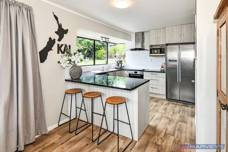 Photo of property in 9 Rarahu Place, The Gardens, Auckland, 2105