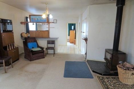 Photo of property in 1 Mawhera Street, Dobson, Greymouth, 7805