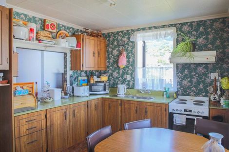 Photo of property in 17 Spencer Street, Bluff, 9814