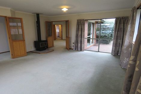 Photo of property in 10 Mull Place, Broomfield, Christchurch, 8042