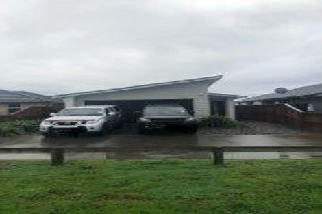 Photo of property in 36 Batty Street, Papamoa Beach, Papamoa, 3118