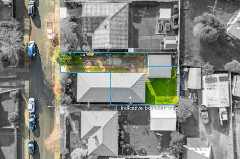 Photo of property in 2/8 Oregon Drive, Maoribank, Upper Hutt, 5018