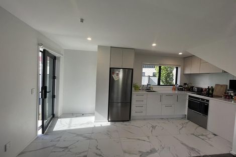 Photo of property in 1/10 Avery Grove, Boulcott, Lower Hutt, 5011