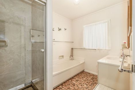 Photo of property in 14 Heihei Place, Paraparaumu, 5032