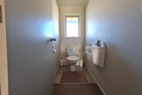 Photo of property in 34 Sterling Park, Lytton West, Gisborne, 4010