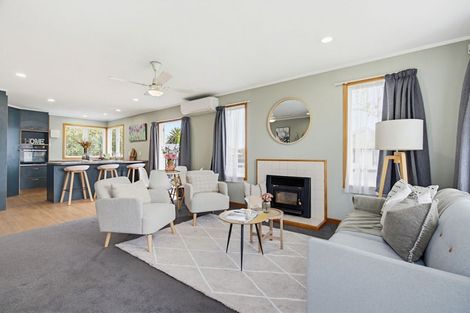 Photo of property in 4 Rathgar Road, Henderson, Auckland, 0610