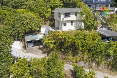 Photo of property in 89 Miromiro Road, Normandale, Lower Hutt, 5010
