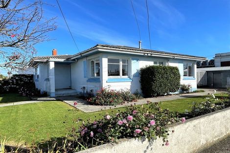 Photo of property in 25 John Street, Balclutha, 9230