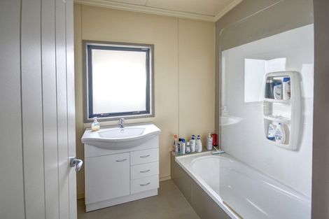 Photo of property in 3 Clariton Avenue, Green Island, Dunedin, 9018