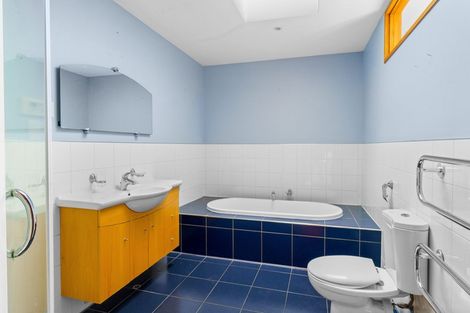 Photo of property in 49 Banks Avenue, Dallington, Christchurch, 8061