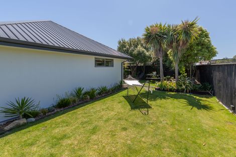 Photo of property in 32 Caithness Street, New Brighton, Christchurch, 8083