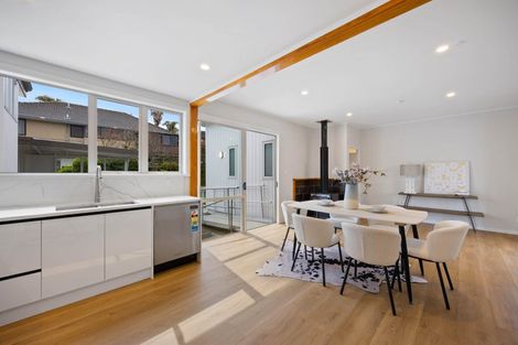 Photo of property in 34 Bucklands Beach Road, Bucklands Beach, Auckland, 2012