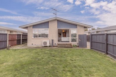 Photo of property in 1/7 Tulloch Place, Papanui, Christchurch, 8052