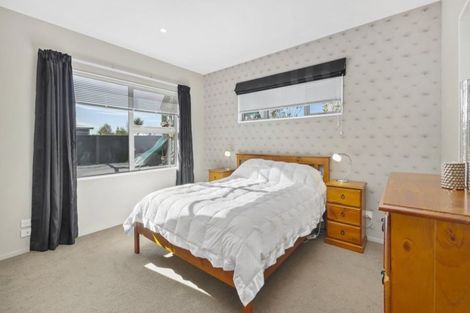 Photo of property in 94 Aston Drive, Waimairi Beach, Christchurch, 8083