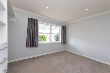 Photo of property in 37 Hewitts Road, Linton, Palmerston North, 4472