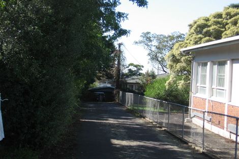 Photo of property in 4 Clayburn Road, Glen Eden, Auckland, 0602