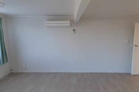 Photo of property in 19 Mahana Road, Paraparaumu Beach, Paraparaumu, 5032