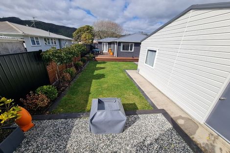 Photo of property in 21 Foster Street, Taita, Lower Hutt, 5011
