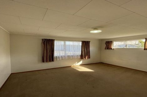 Photo of property in 86 Alabaster Drive, Papatoetoe, Auckland, 2025