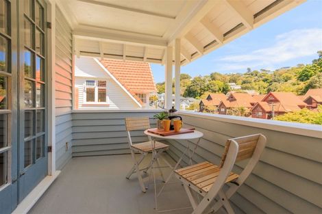 Photo of property in 11 Glen Road, Kelburn, Wellington, 6012