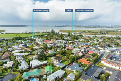 Photo of property in 2/322 Te Atatu Road, Te Atatu South, Auckland, 0610