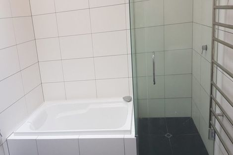 Photo of property in 55 Northland Road, Northland, Wellington, 6012