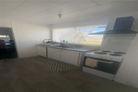 Photo of property in 86 Thompson Terrace, Manurewa, Auckland, 2102