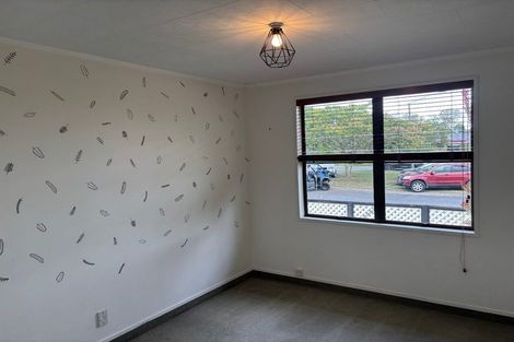 Photo of property in 18 Rush Place, Havelock North, 4130