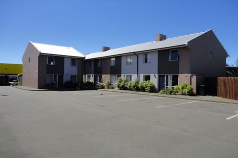 Photo of property in 4/340 Lincoln Road, Addington, Christchurch, 8024