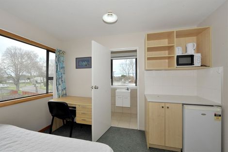 Photo of property in 50 Hooker Avenue, Bryndwr, Christchurch, 8053